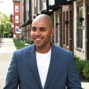 Headshot_Alex Aaron v1 (1)